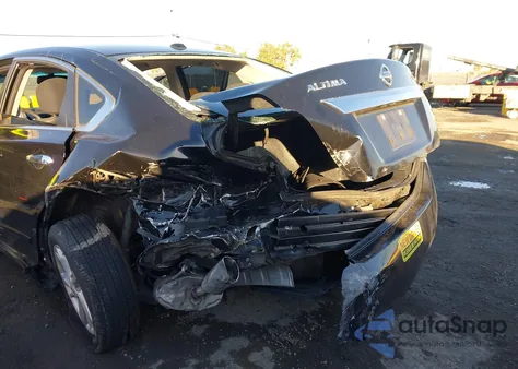 2015 Nissan Altima 2.5 Sv from USA, damaged, VIN 1N4AL3AP7FC489308